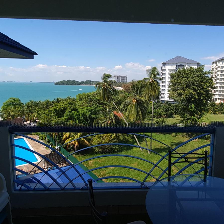 Seri Bulan Condo Port Dickson Esterno foto