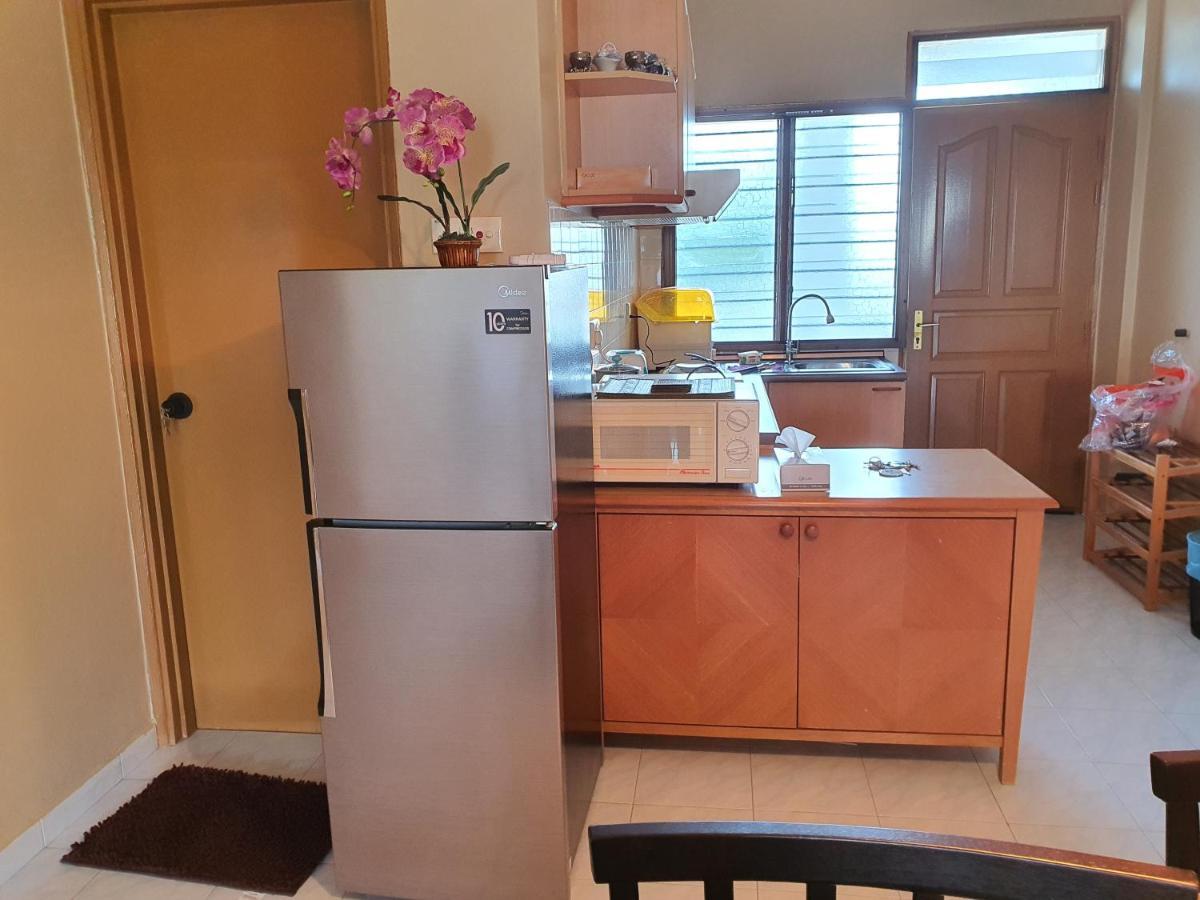 Seri Bulan Condo Port Dickson Esterno foto